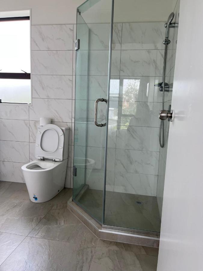 Totara Vale, Free Coffee, Parking And Wifi, Near Glenfield Mall And Highway 18,1 Auckland Exterior foto